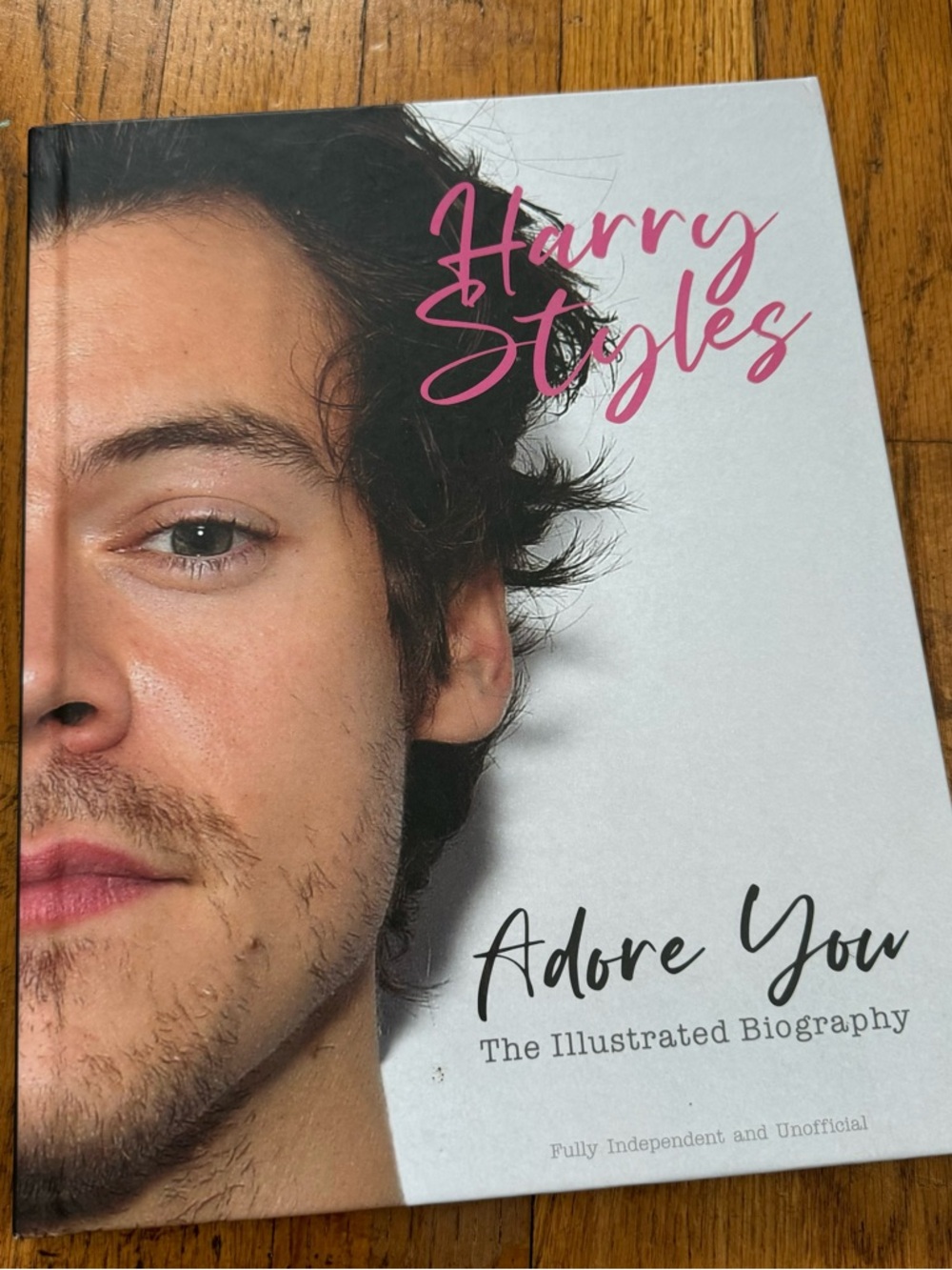 Harry Styles 'Adore You' Illustrated Biography - Pink & White Hard Cover